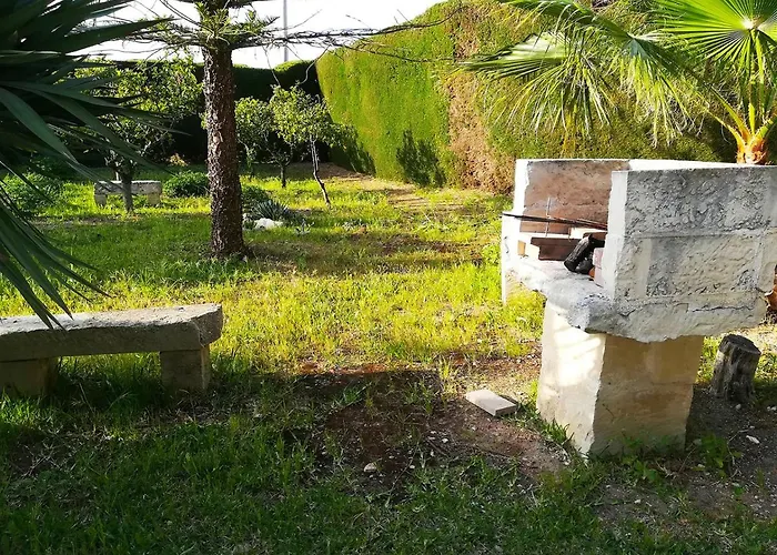 Incantevole Maddalena Vila